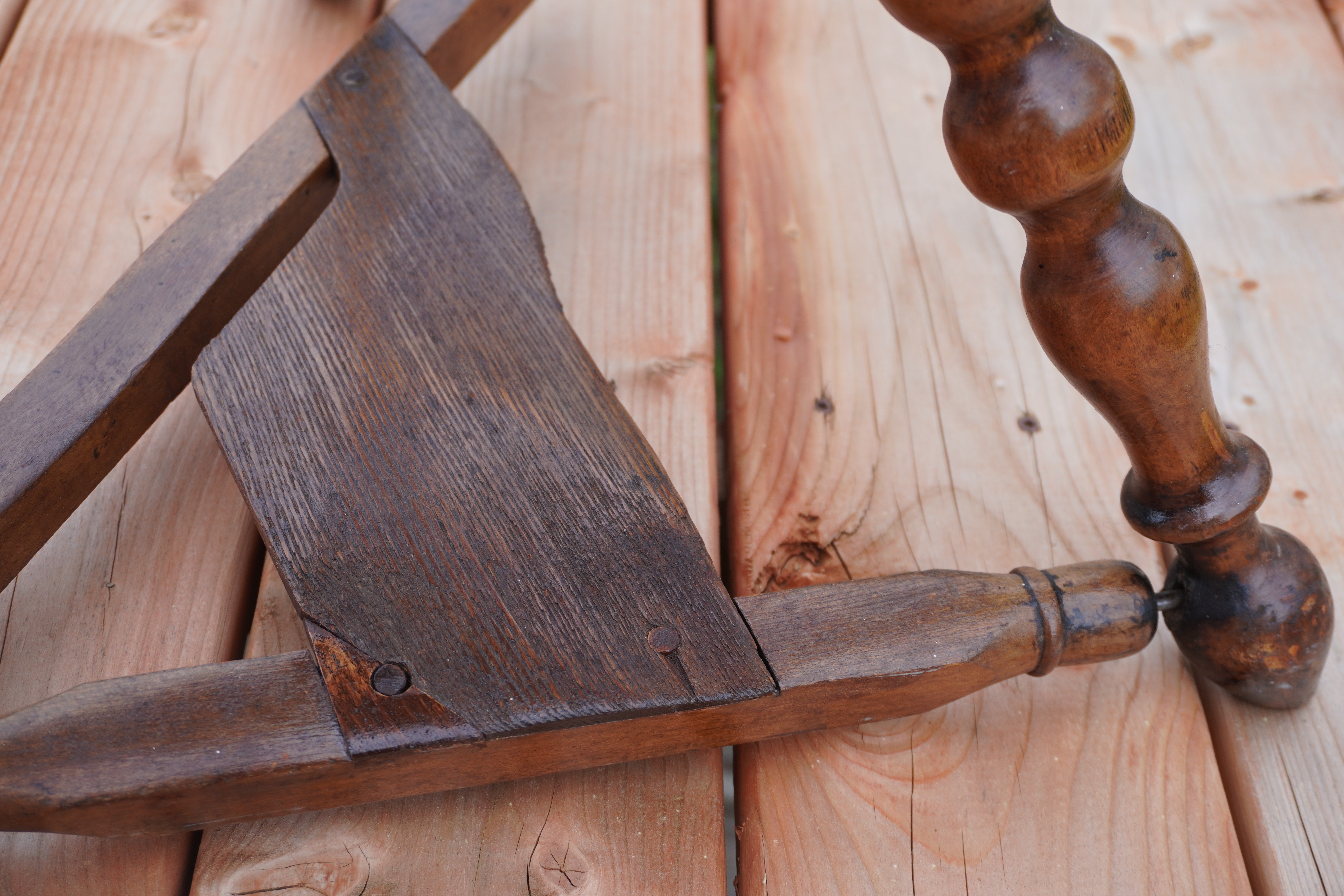 Double Drive Antique Spinning Wheel