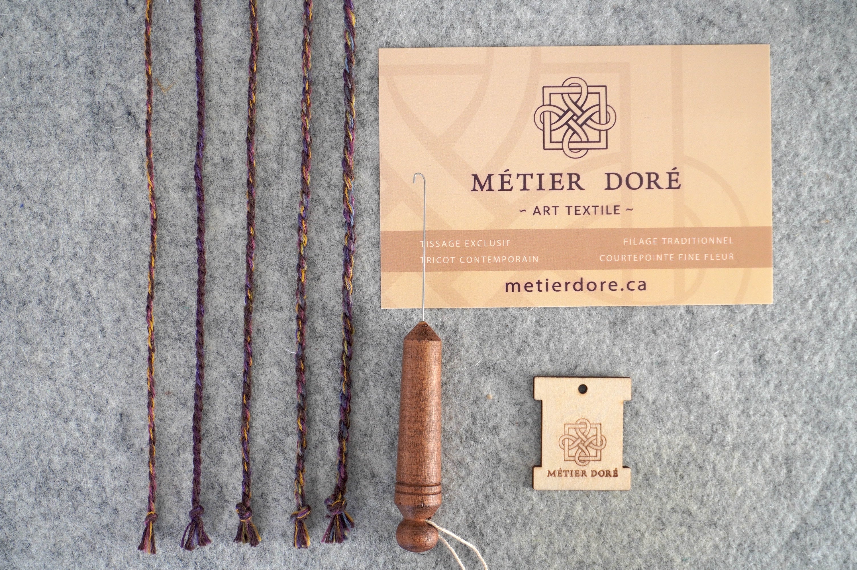 Ensemble d’outils de filage et échantillons de courroies