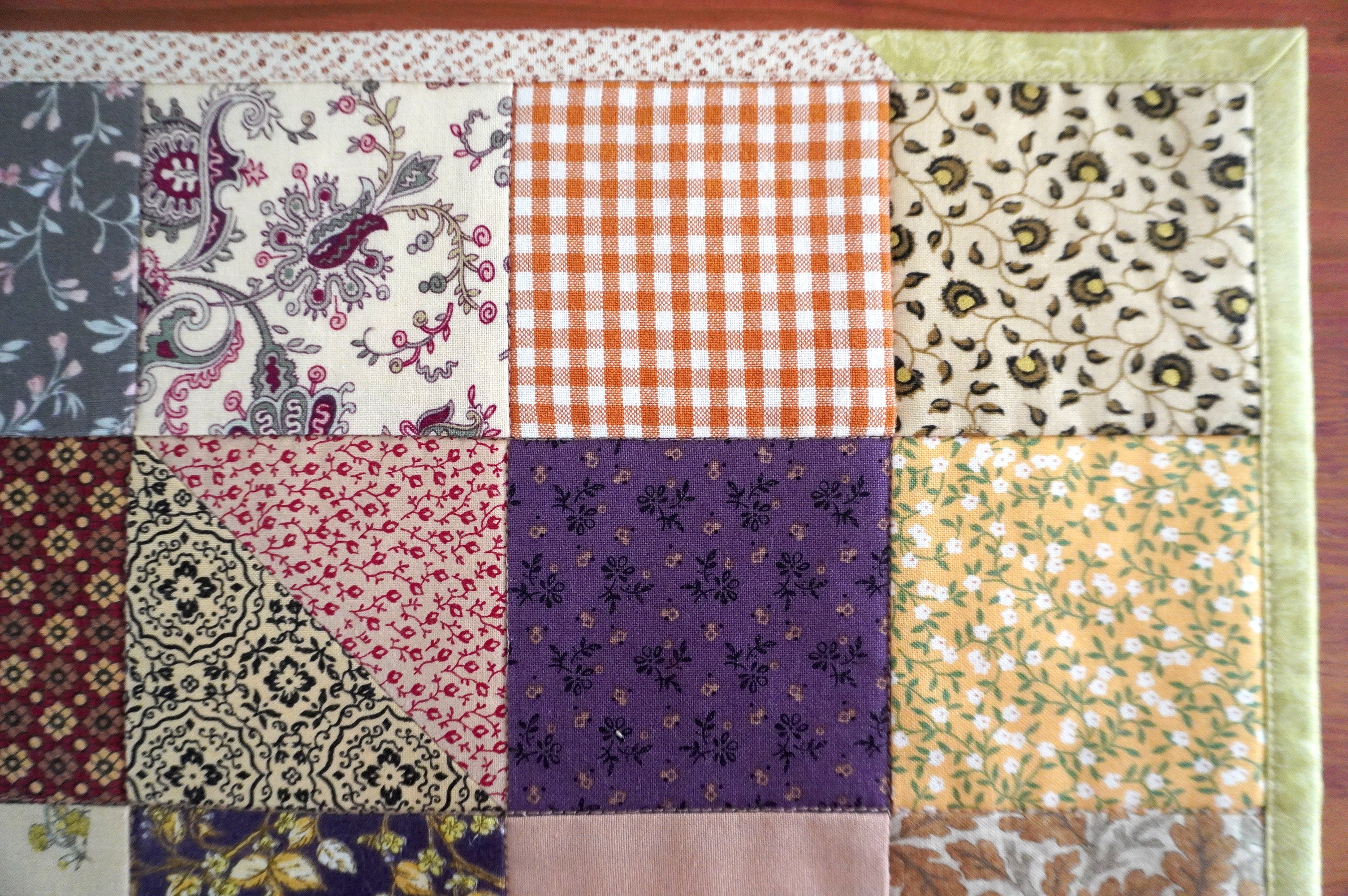 Beige - Napperon en courtepointe