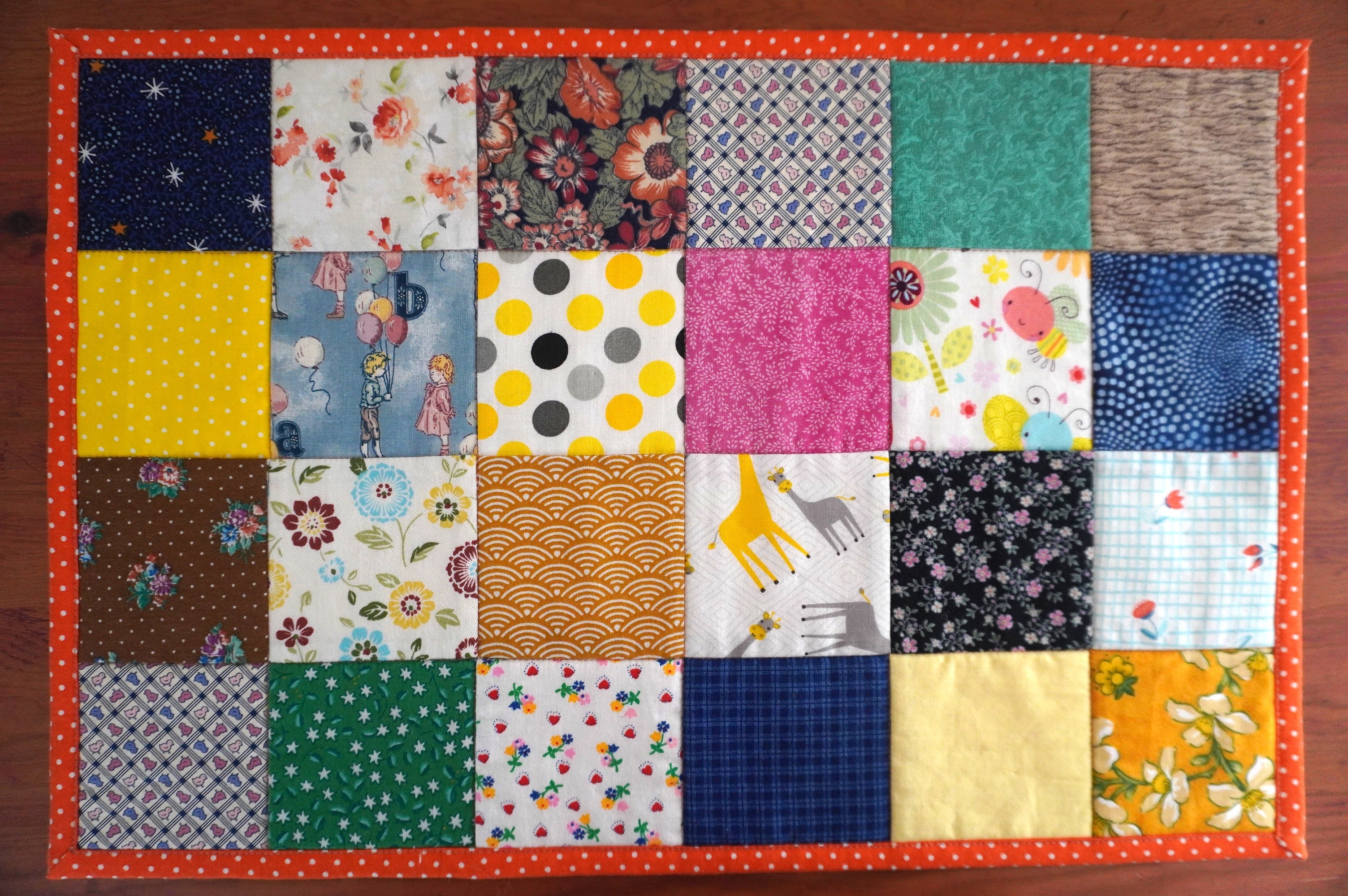 Petits animaux - Napperon en courtepointe