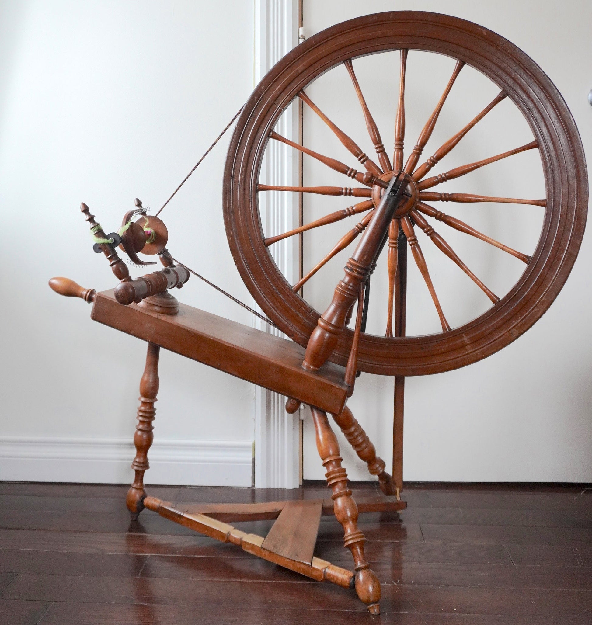 Rouet Paradis à grande roue