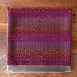 Charger l&#39;image dans la galerie, Feu - Housse de coussin tissée à la main, laine et coton
