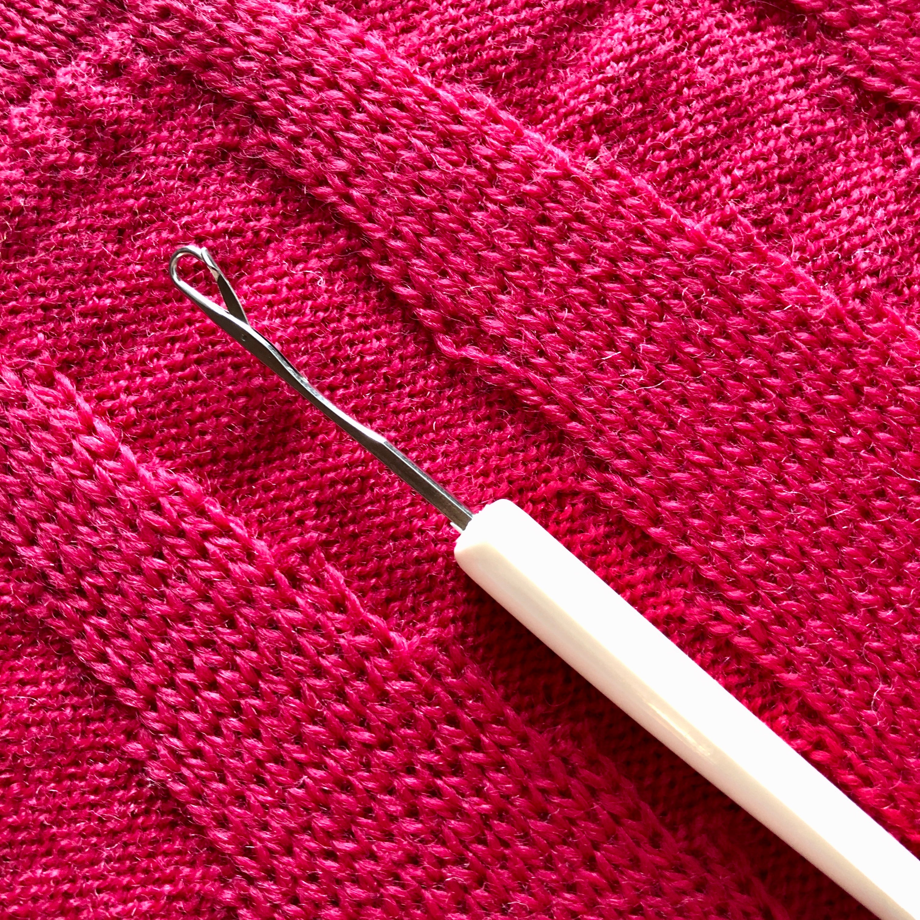 Loqueteau pour tricoteuses